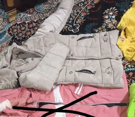 در حد نو|کفش و لباس بچه|رشت, جانبازان|دیوار