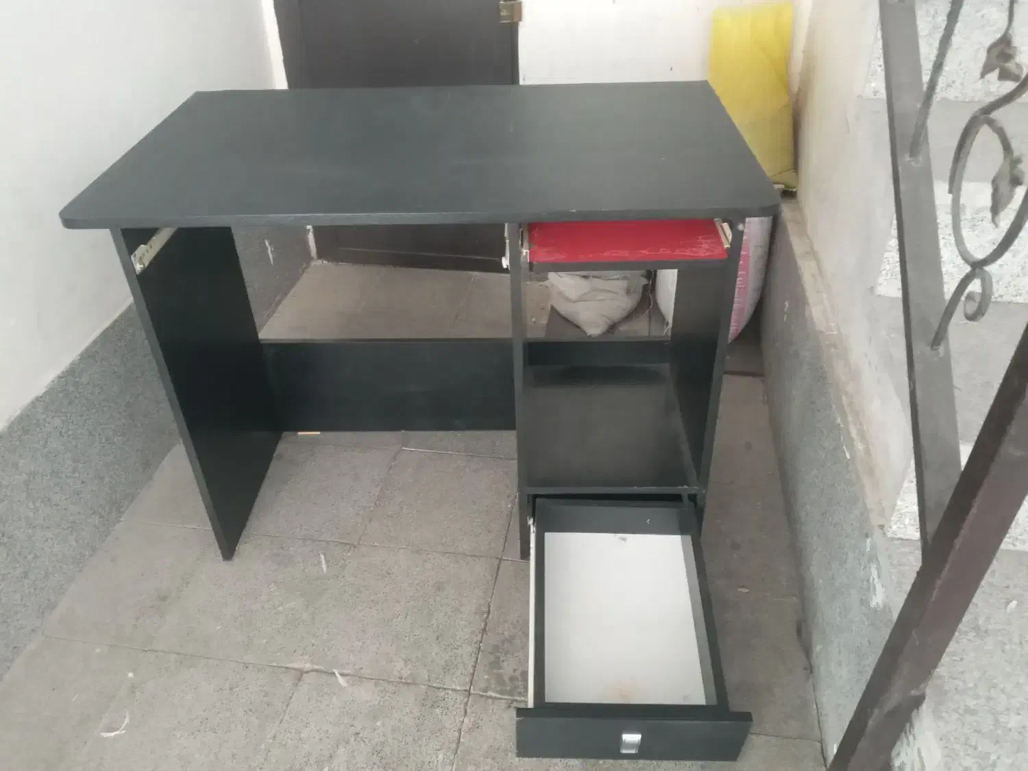 میز|میز تحریر و کامپیوتر|مشهد, الهیه|دیوار