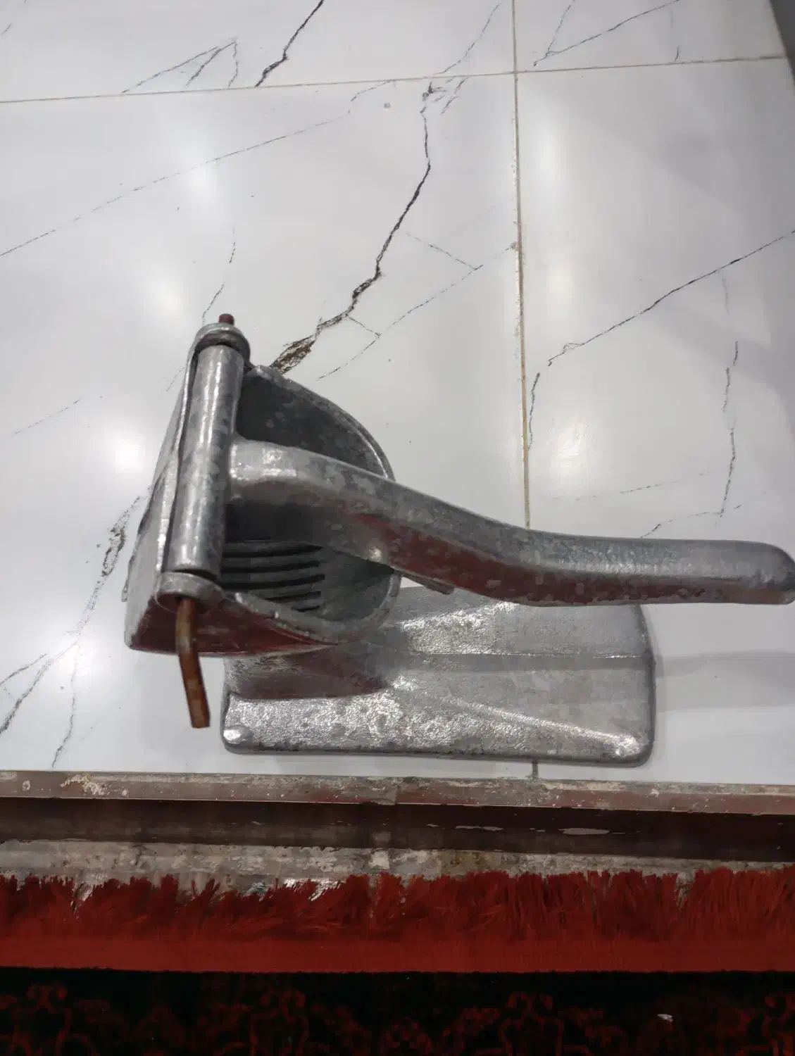 آب انار گیر و آب میوه گیر|آبمیوهگیر و آبمرکباتگیر|بندر ماهشهر, |دیوار