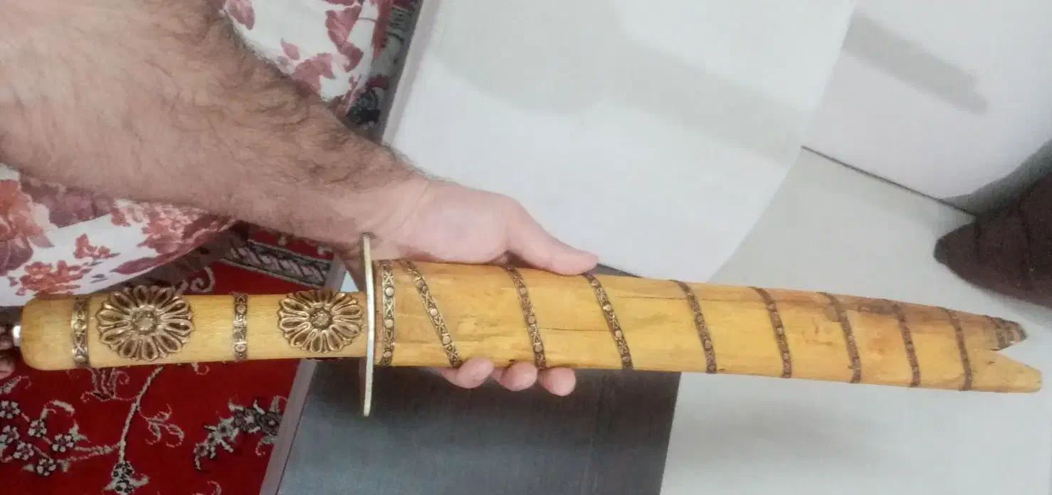 شمشیر عتیقه قدیمی چاقو تبر دکوری کلکسیونی|کلکسیون اشیاء عتیقه|مشهد, بهمن|دیوار