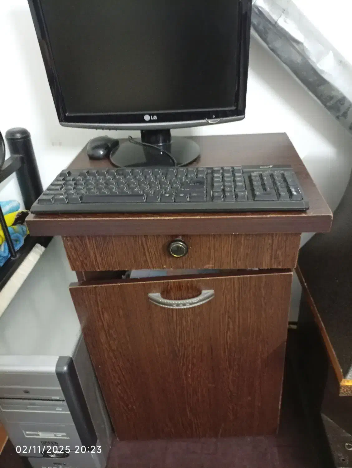 میز کامپیوتر|میز تحریر و کامپیوتر|مشهد, سپاد|دیوار