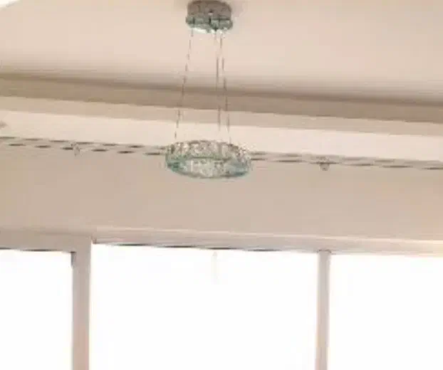 دو عدد لوستر سه طبقه و یک طبقه بسیار شیک|لوستر و چراغ آویز|کرمانشاه, |دیوار