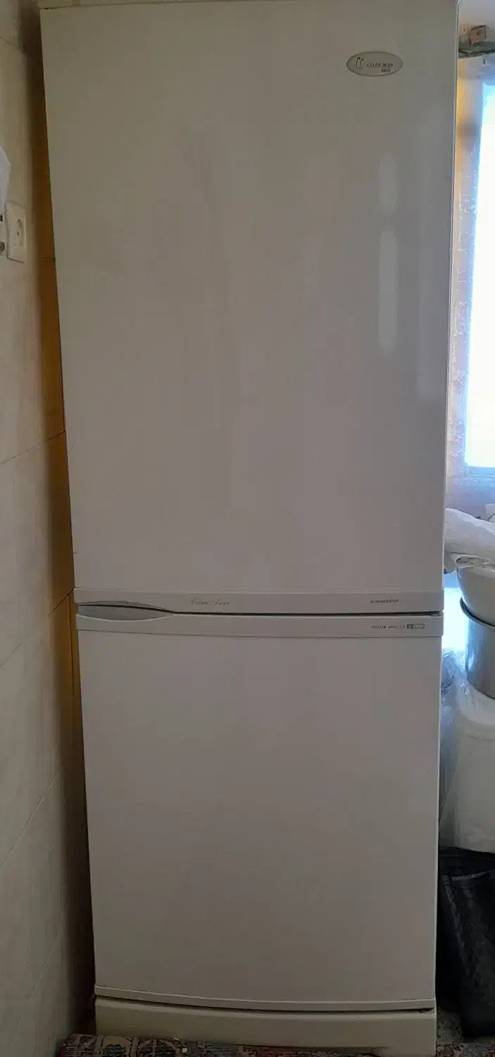 یخچال|یخچال و فریزر|لالجین, |دیوار