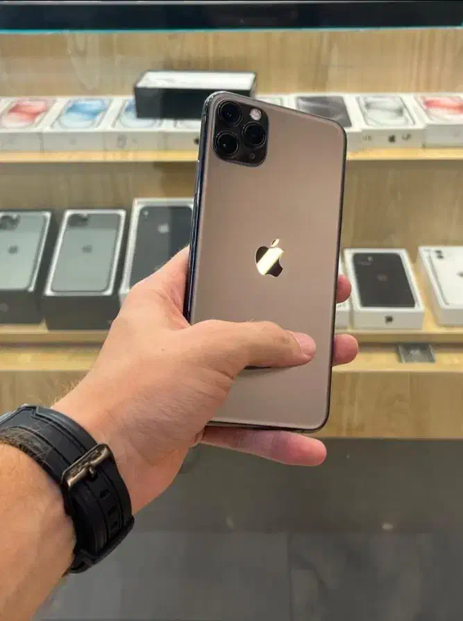 گوشی iPhone 11pro|موبایل|یزد, |دیوار