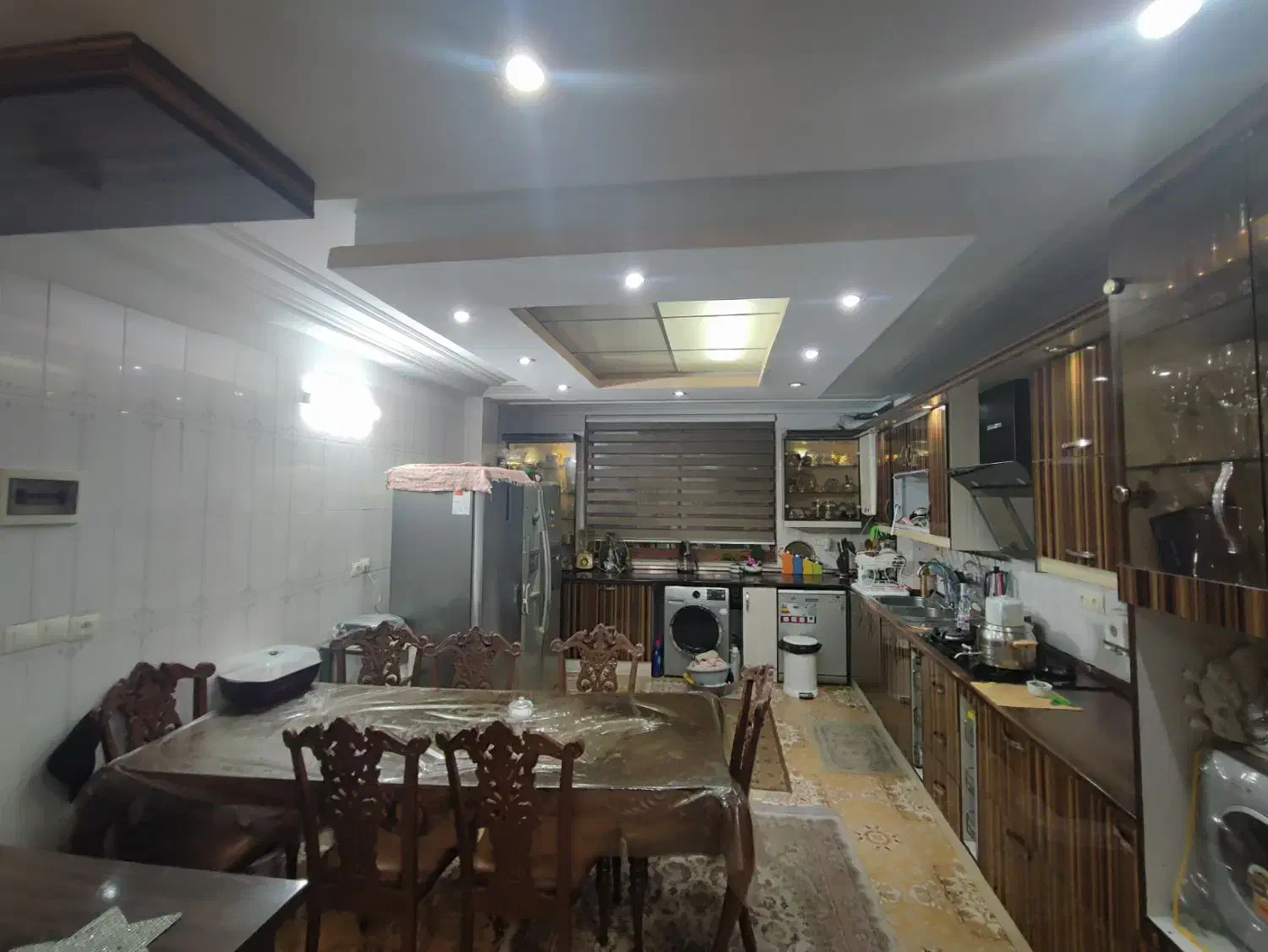 فروش تک واحد 330 متری مرکزی شهر لنگرود|فروش آپارتمان|لنگرود, |دیوار