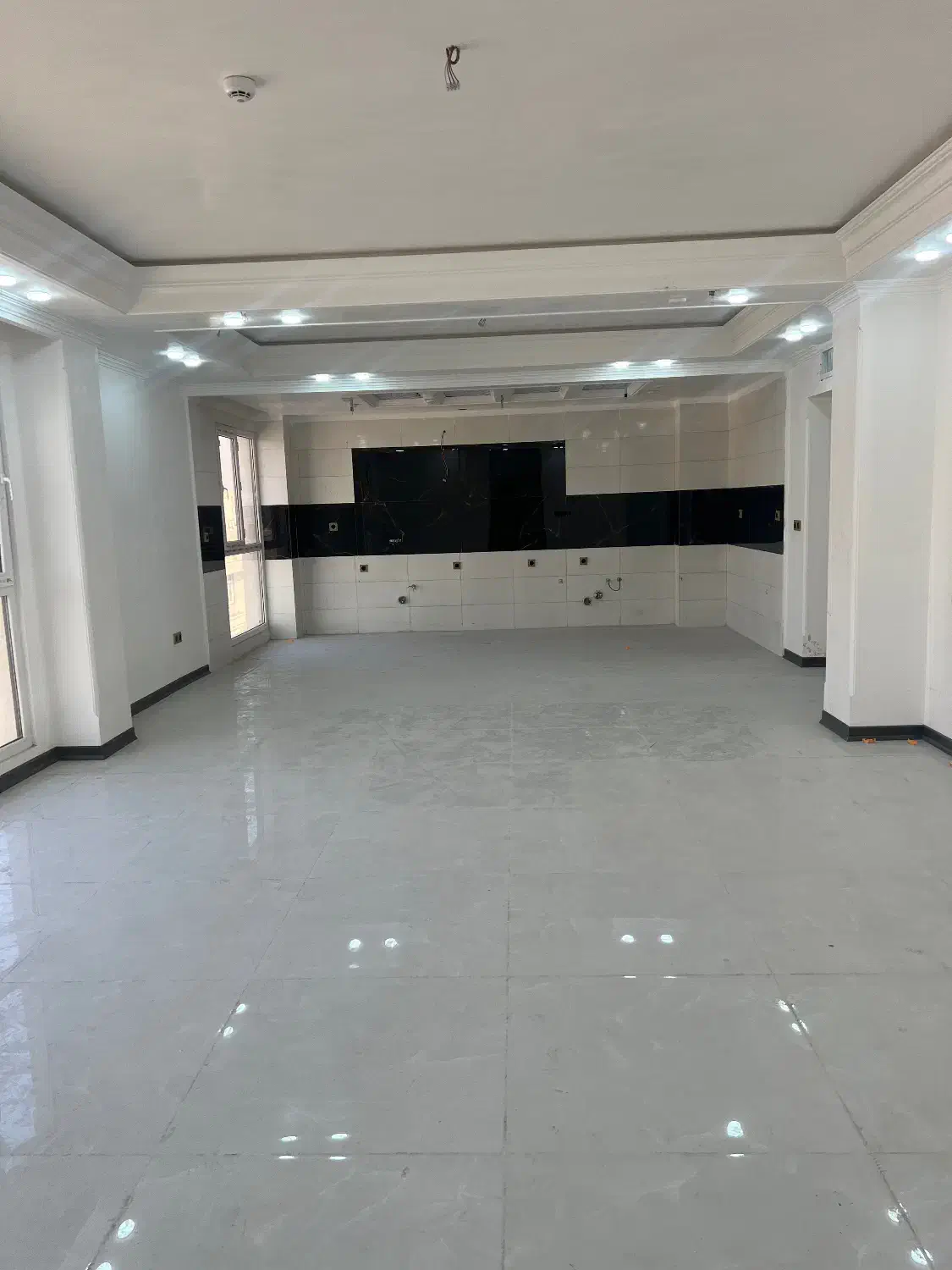 اپارتمان نوساز لوکس منطقه بدون پرتی فول امکانات|فروش آپارتمان|تهران, باغ خزانه|دیوار