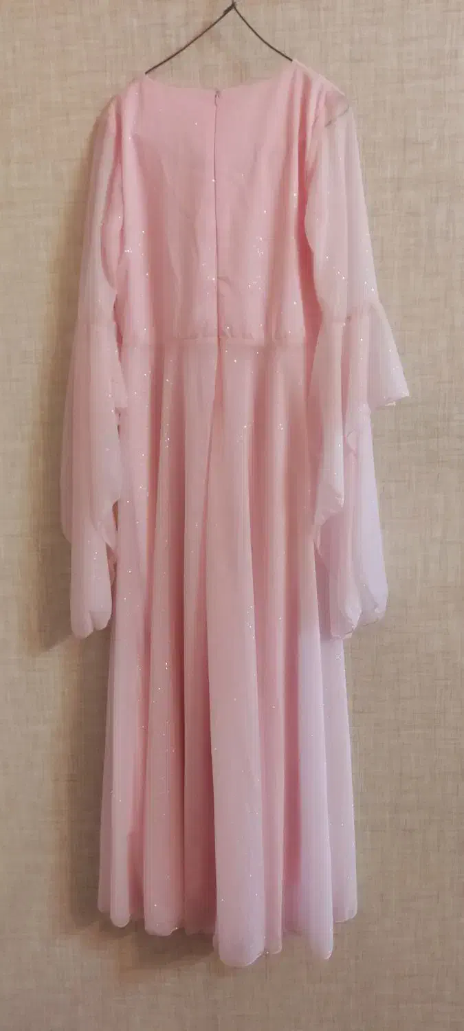 دو دست لباس مجلسی نو نو و سالم|کفش و لباس بچه|شهرضا, |دیوار