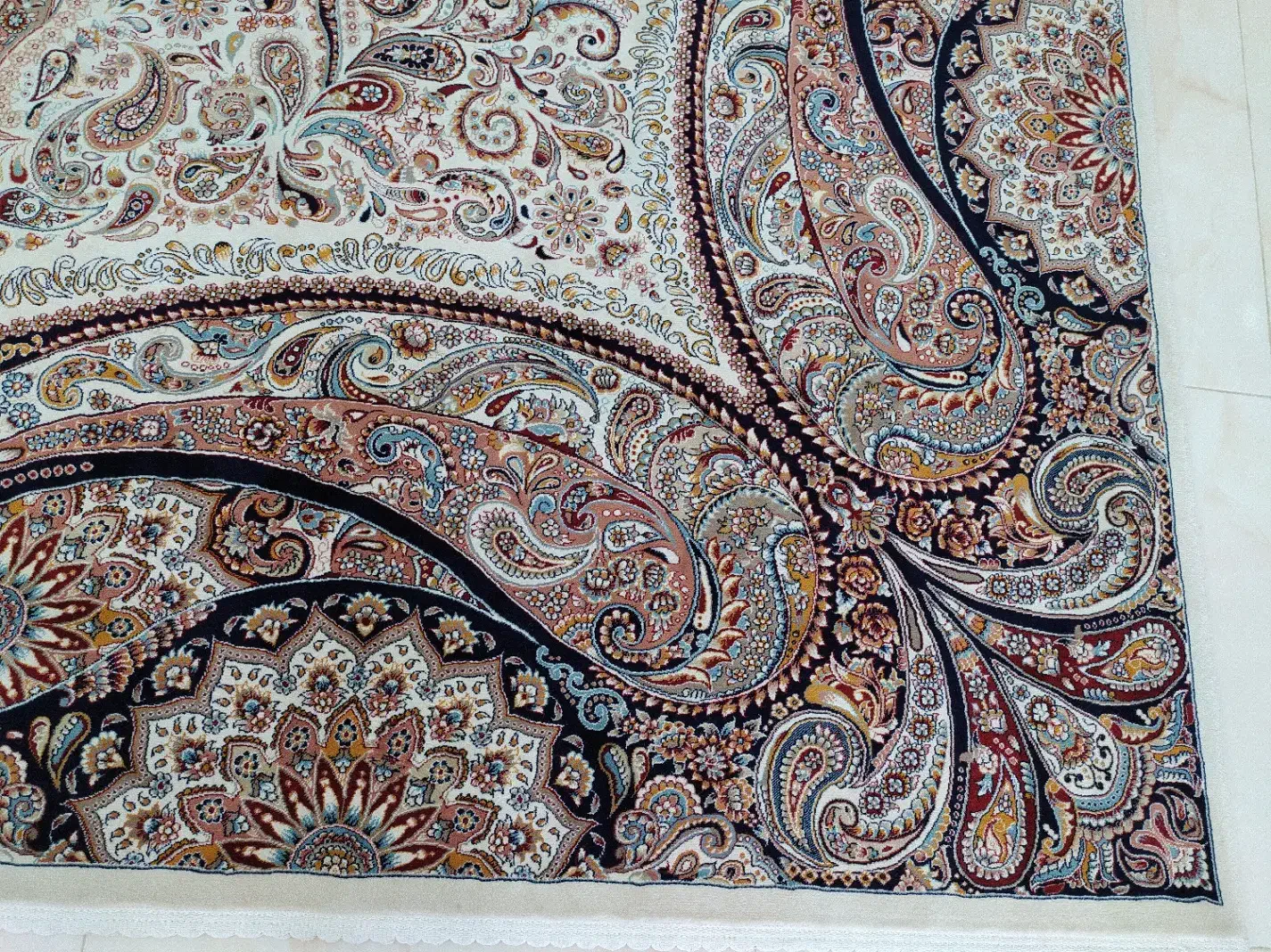 دو تخته فرش ۱۲متری شونهرآلمان|فرش|ملایر, |دیوار