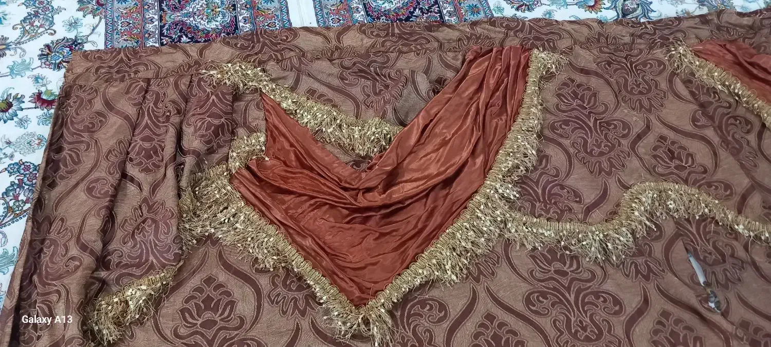 پرده|پرده، رانر، رومیزی|آبپخش, |دیوار