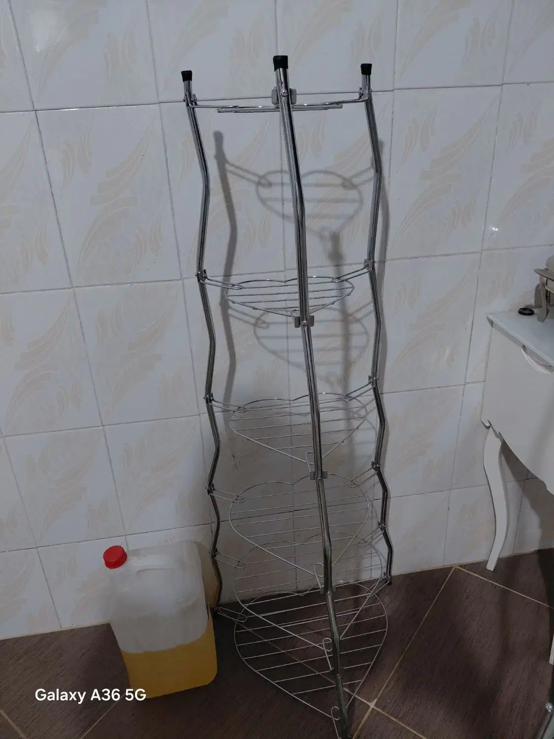 پایه قابلمه جنس بسیار محکم|آب‌چکان و نظم‌دهنده ظروف|نیشابور, مازول|دیوار