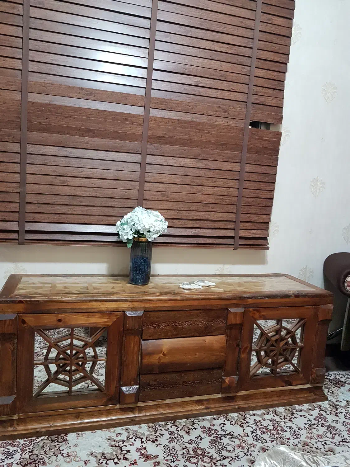 میزتلویزیون|میز تلویزیون|رشت, جانبازان|دیوار