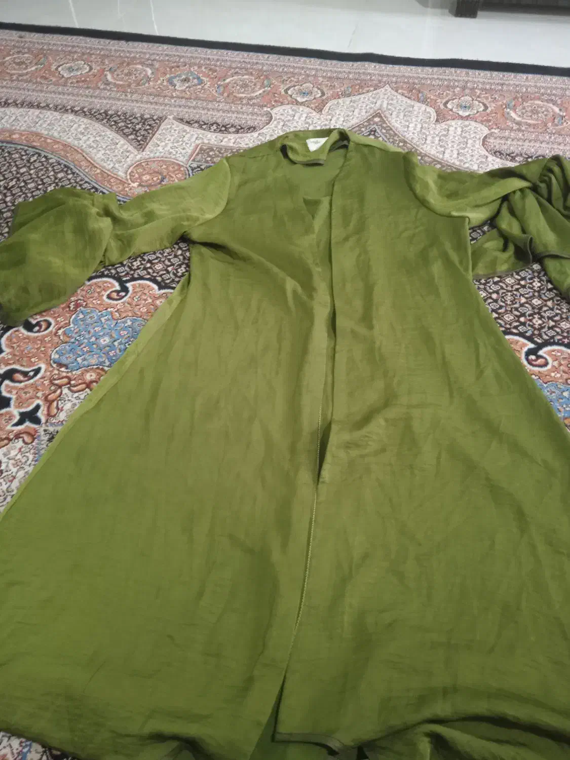 تعدادی مانتو به فروش میرسد|لباس|اردبیل, |دیوار