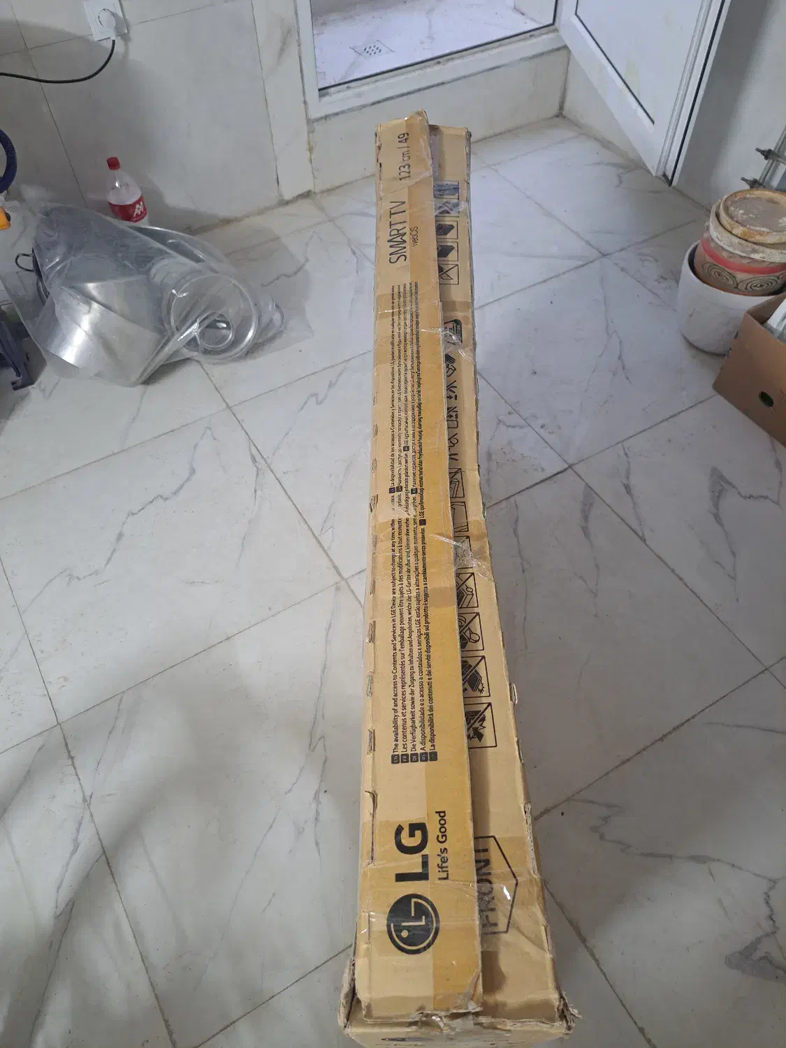 فروش|تلویزیون و پروژکتور|اردکان, |دیوار