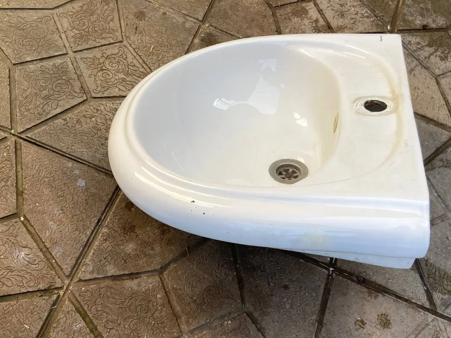 سنگ روشویی با پایه|لوازم سرویس بهداشتی|ساری, |دیوار