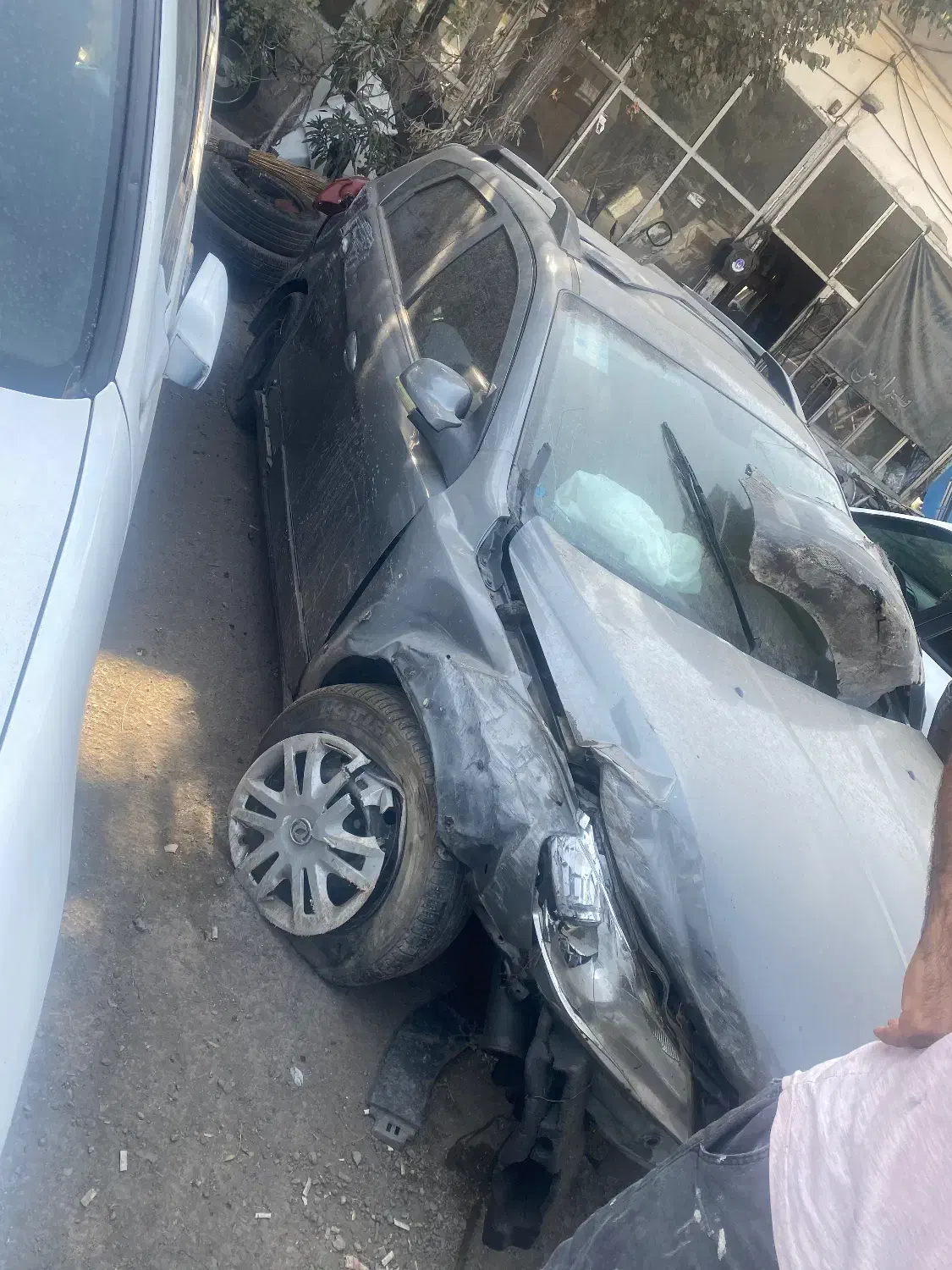 دانگ فنگ تصادفی مدل ۱۳۹۶|خودرو سواری و وانت|ری, شهید بهشتی|دیوار