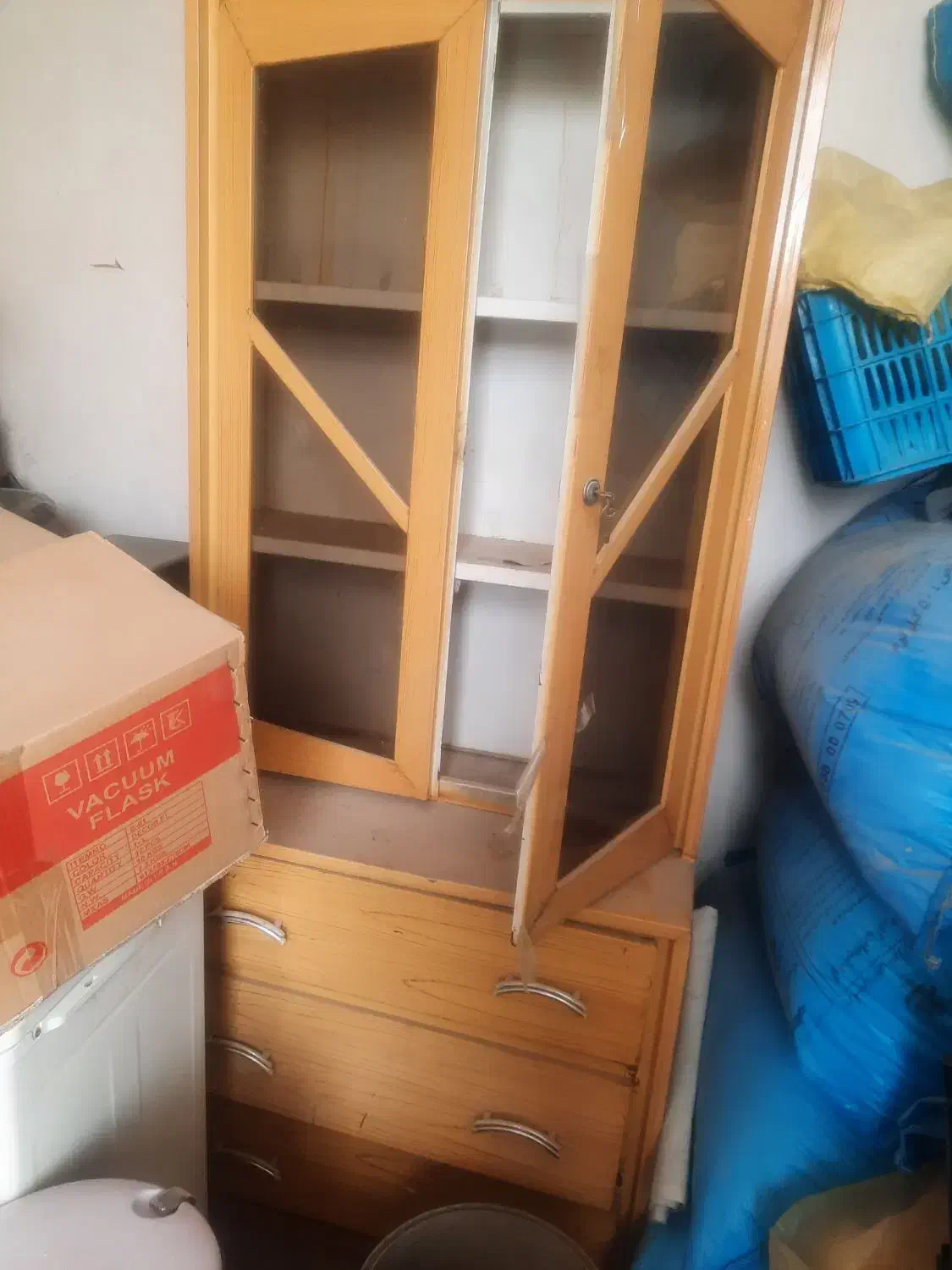 کمد آهنی سه طبق وسه کشو|جاکفشی، کمد، دراور|مرودشت, کناره|دیوار