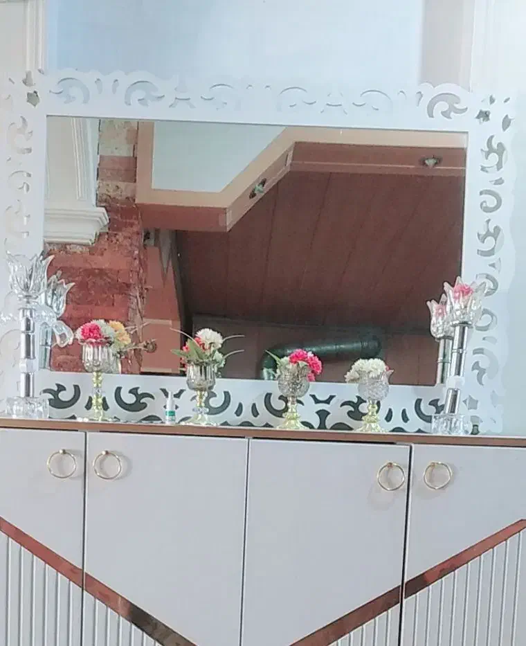 آینه نونو|آینه|فولادشهر, A6|دیوار