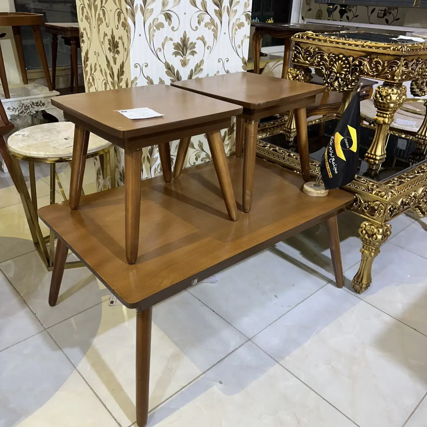 جلومبلی السا زرین کالا|مبلمان خانگی و میز عسلی|یاسوج, |دیوار