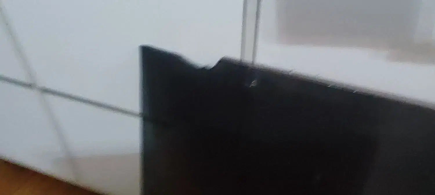 شیشه‌دودی ۶ میل ۲متر در ۷۰سانت|مصالح و تجهیزات ساختمان|تهران, کوی بیمه|دیوار