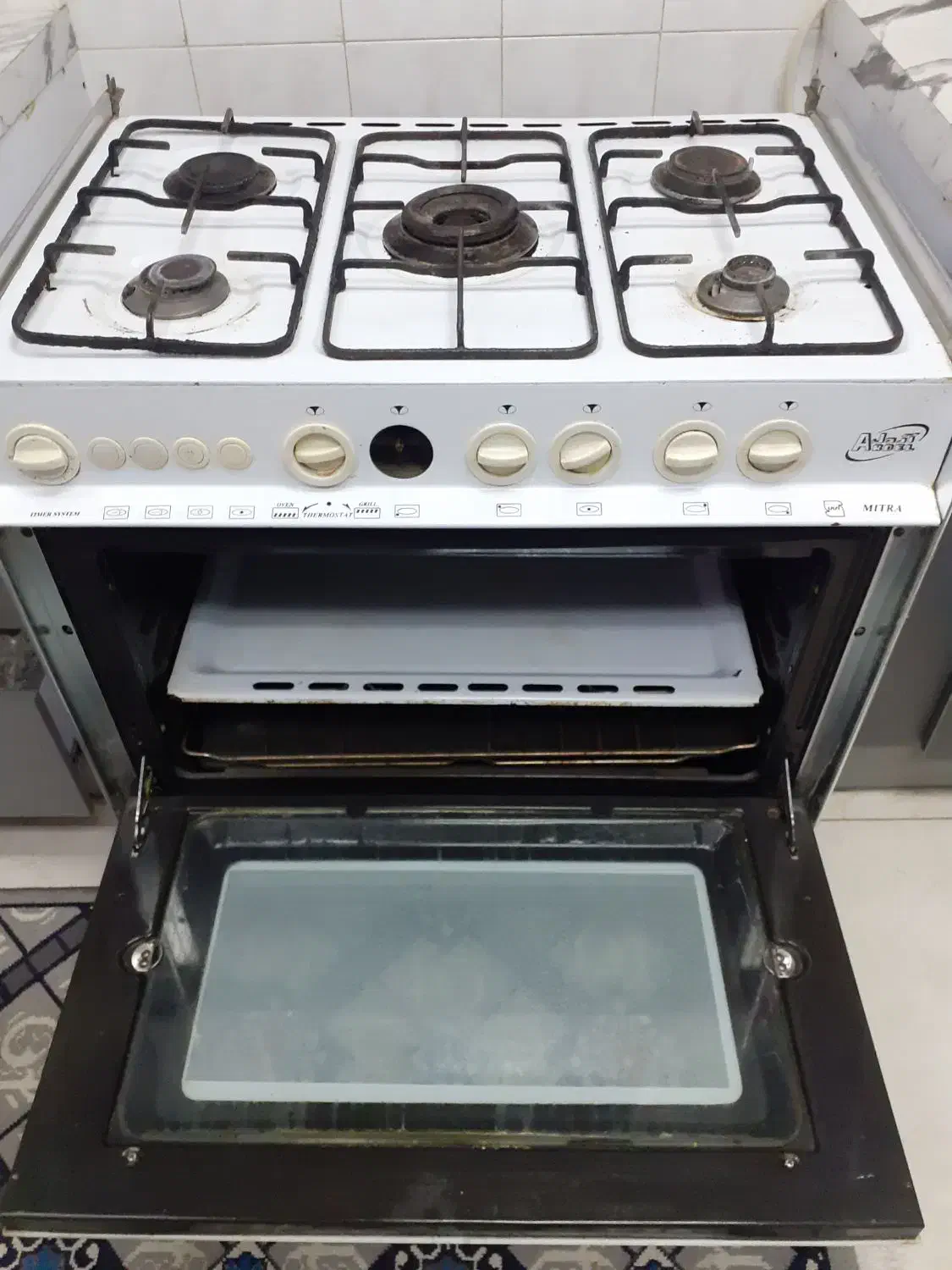 فر گاز ۵ شعله سالم|اجاق گاز و لوازم برقی پخت‌وپز|فولادشهر, C8|دیوار