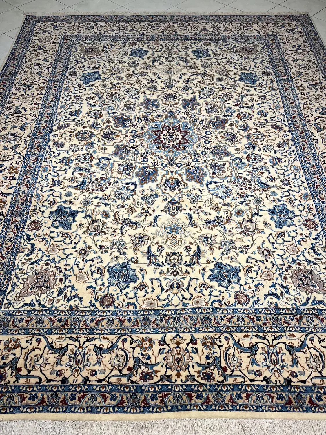 فرش نائین جفت 12متری قیمت ویژه|فرش|اصفهان, نقش جهان|دیوار