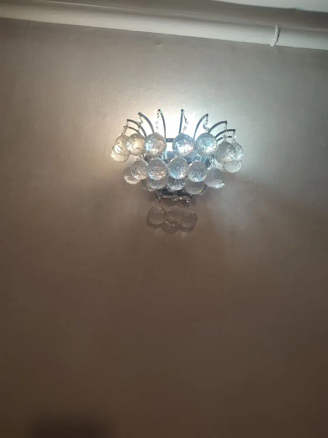 لوستر|لوستر و چراغ آویز|کرج, چهارصد دستگاه|دیوار