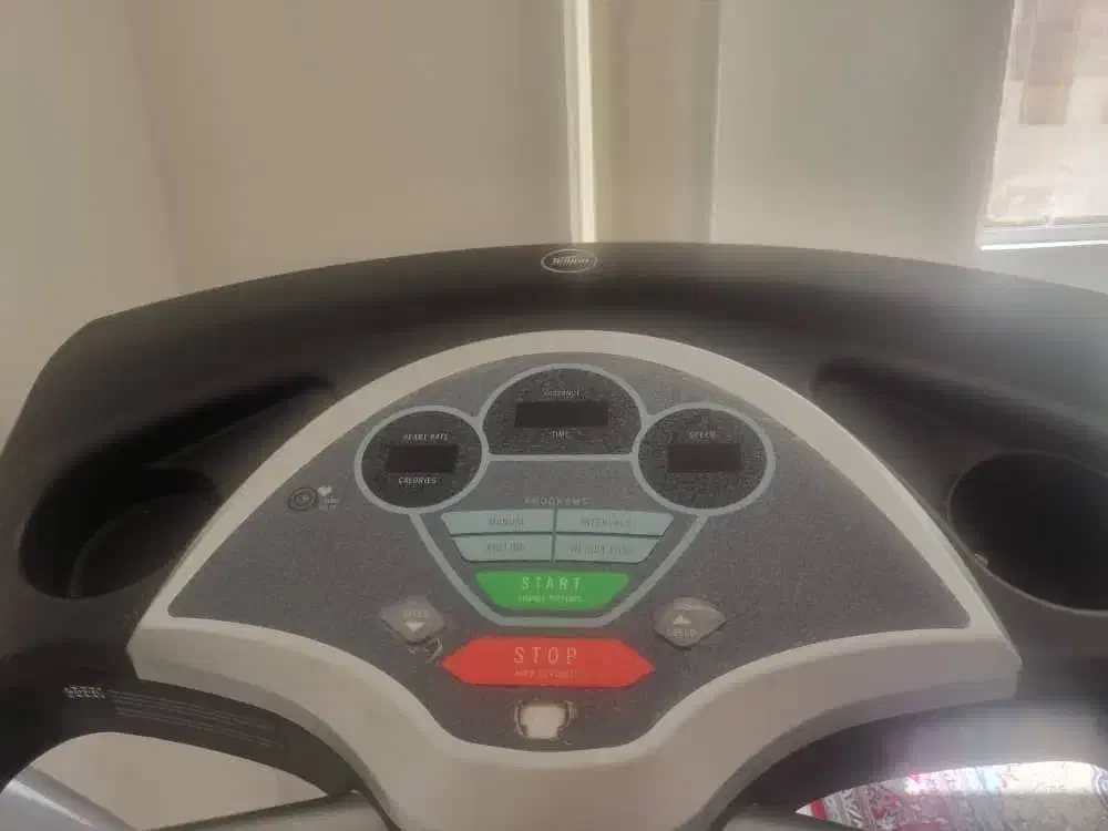 تردمیل|تجهیزات ورزشی|شیراز, شهرک برف فروشان|دیوار