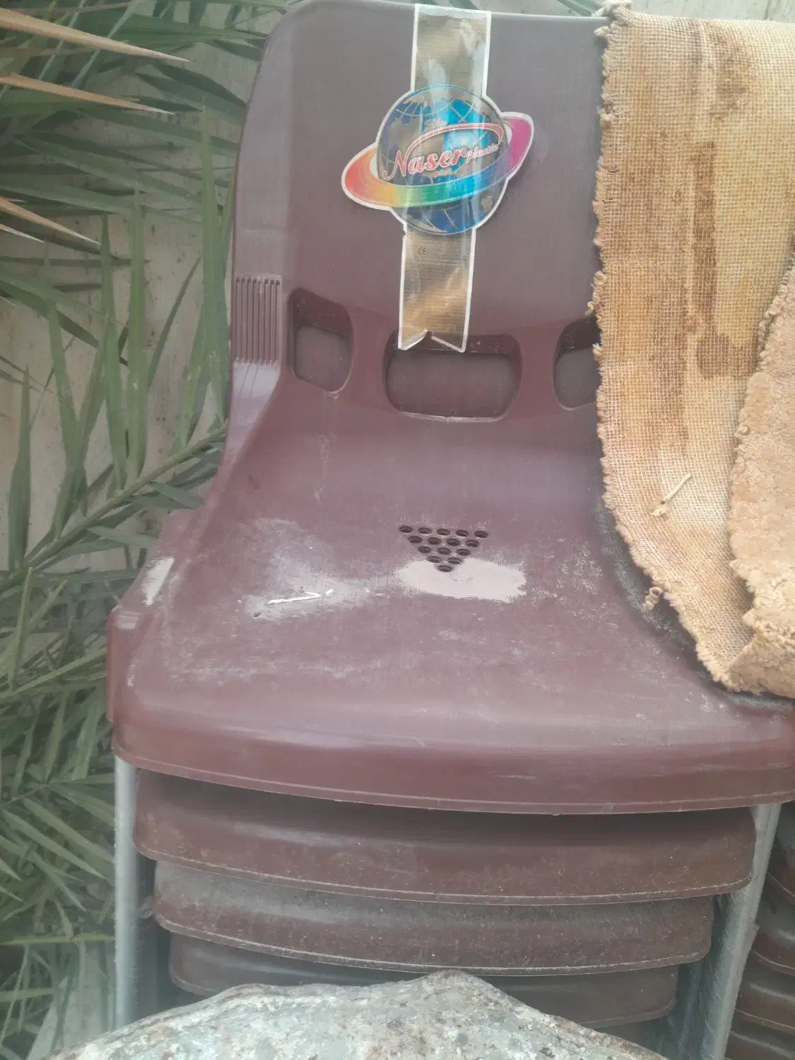 صندلی|صندلی و نیمکت|شیراز, کیان شهر|دیوار