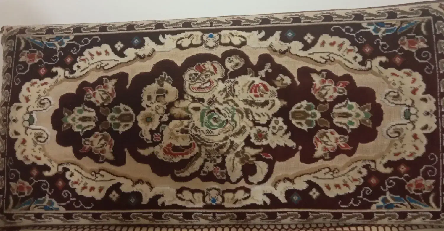 یه جفت پشتی|پشتی|مشهد, نظام دوست|دیوار