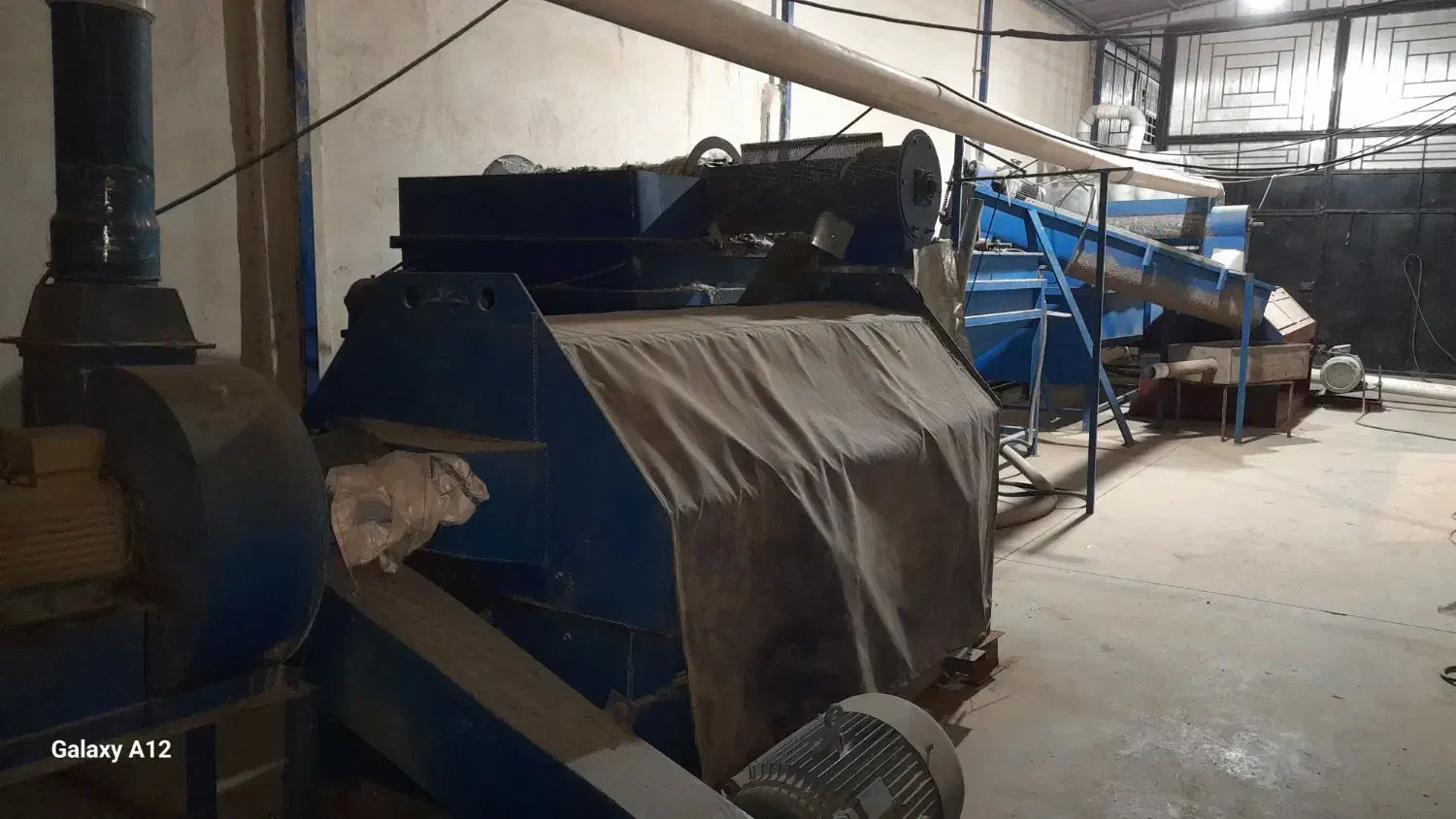 گرانول عسلی روشن و تیره و گرانول مشکی|عمدهفروشی|مرودشت, رودبال|دیوار