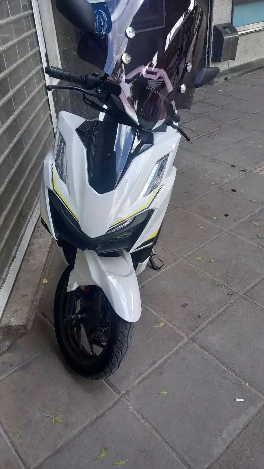 کلیک نیوفس ۱۸۰|موتورسیکلت|اراک, |دیوار