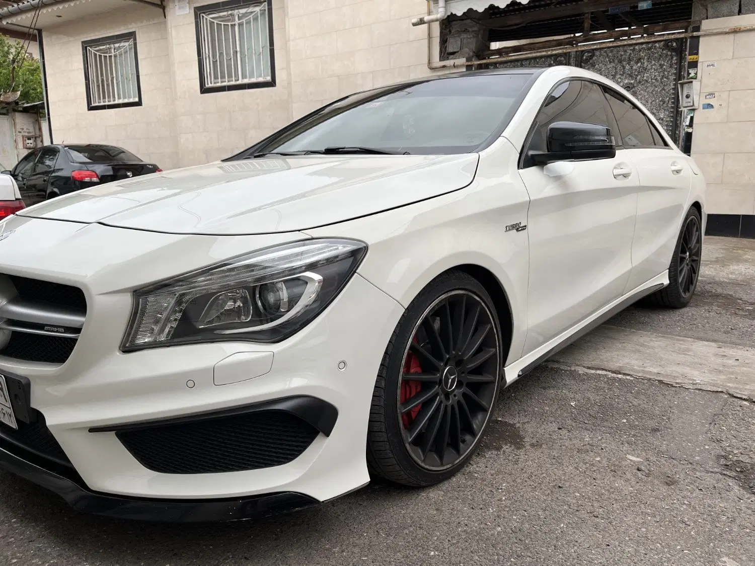 cla 45 AMG|خودرو سواری و وانت|لاهیجان, شیشه گران|دیوار