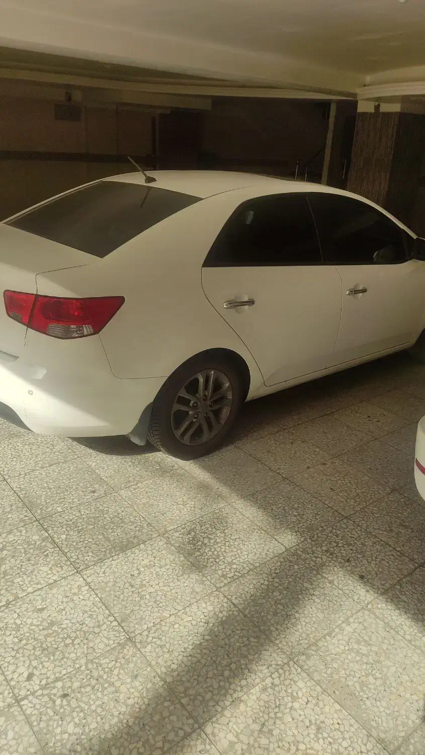 سراتو 2000 آپشنال|خودرو سواری و وانت|فردیس, سرحد آباد|دیوار