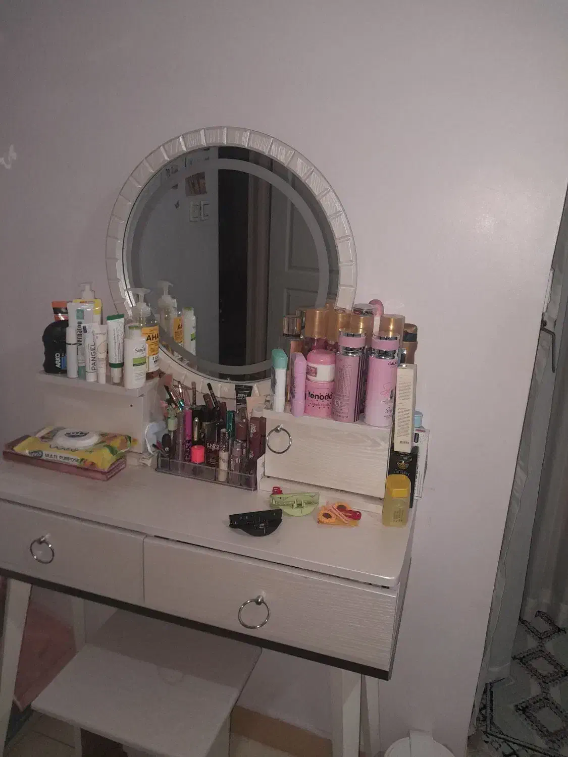 میزآرایش نوجوان|جاکفشی، کمد، دراور|محمدشهر, محمدشهر|دیوار