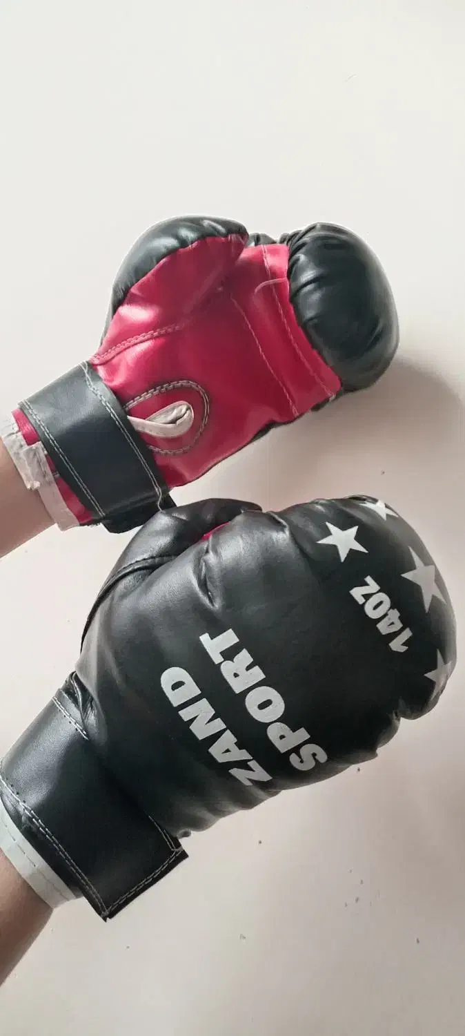 دستکش بوکس|تجهیزات ورزشی|بانه, |دیوار