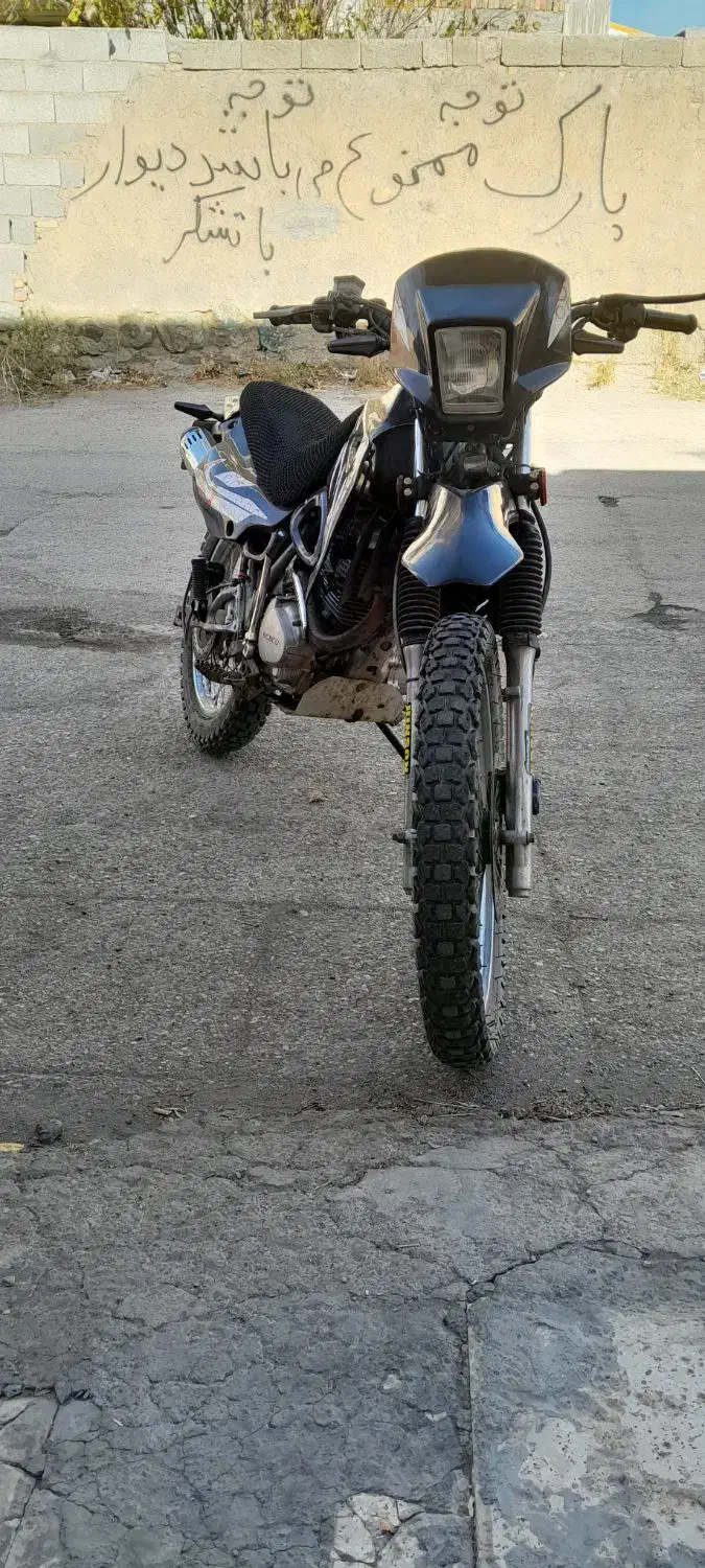 تریل ۲۰۰ مدل ۹۰|موتورسیکلت|خلخال, |دیوار