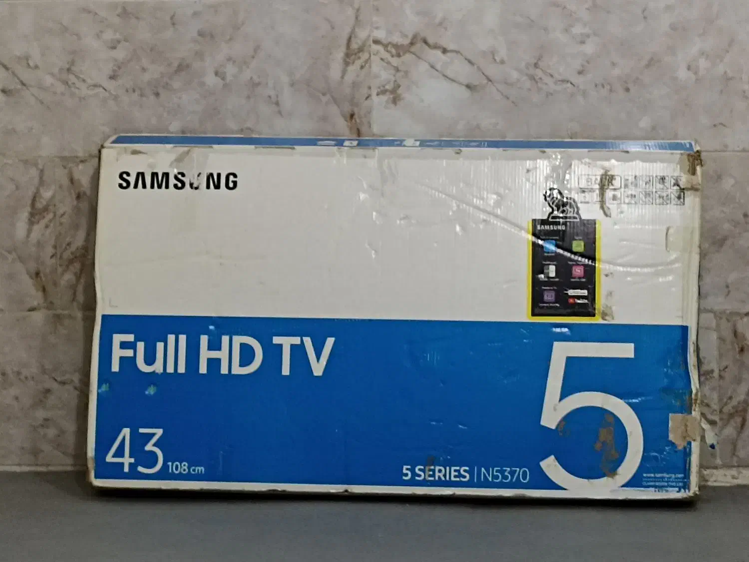 تلویزیون ضربه خورده نیازمند تعمیر|تلویزیون و پروژکتور|قروه, |دیوار