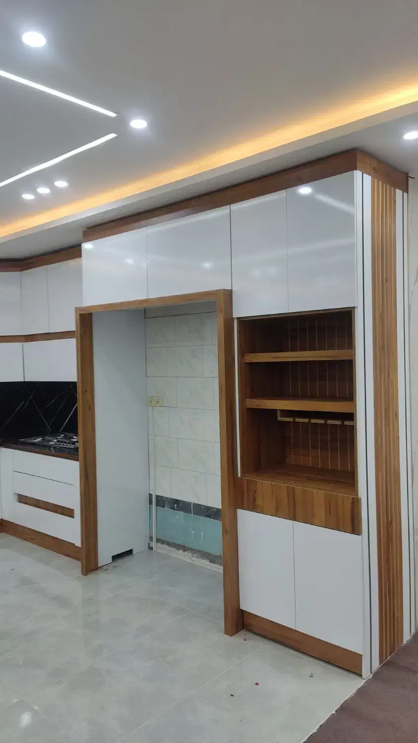 ساخت و تعمیر|جاکفشی، کمد، دراور|پارس‌آباد, |دیوار