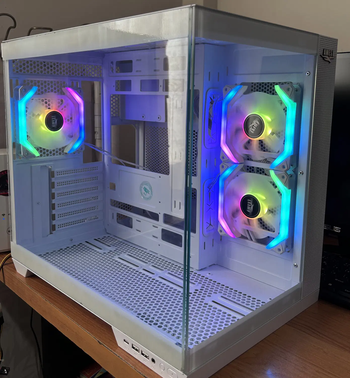 کیس گیمینگ آکواریومی اوست GT-AQ12-MB|رایانه رومیزی|تهران, امام حسین|دیوار