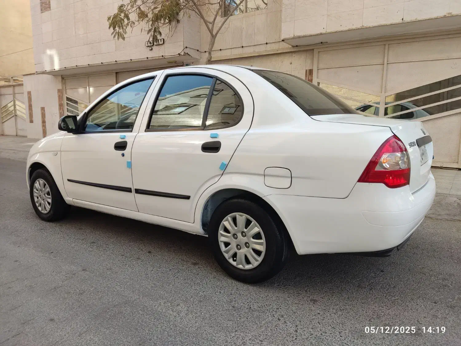 تیبا ۱ سفید مدل 98بدون رنگ و ضربه کارمندی درحد صفر|خودرو سواری و وانت|شاهینشهر, شیخ بهایی|دیوار