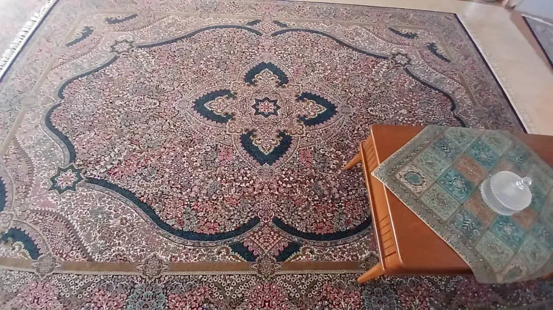 فروش دو عدد قالی ۹ متری|فرش|سیرجان, |دیوار