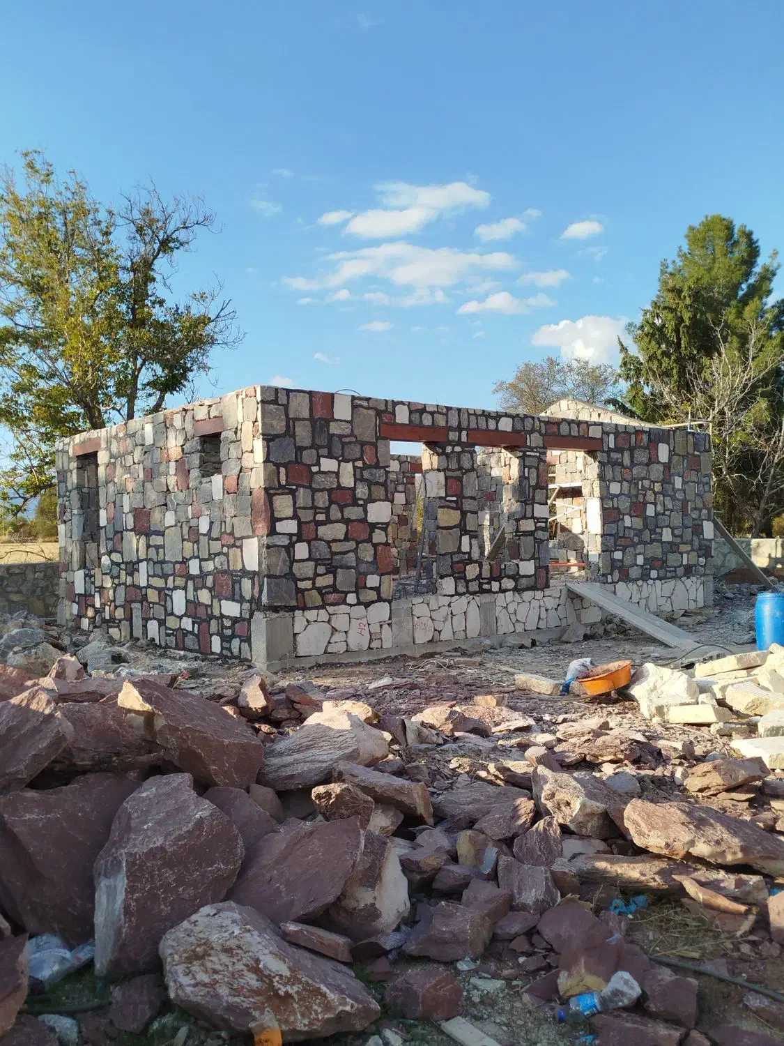 انجام خدمات سنگی وبنای|خدمات پیشه و مهارت|ماکو, |دیوار