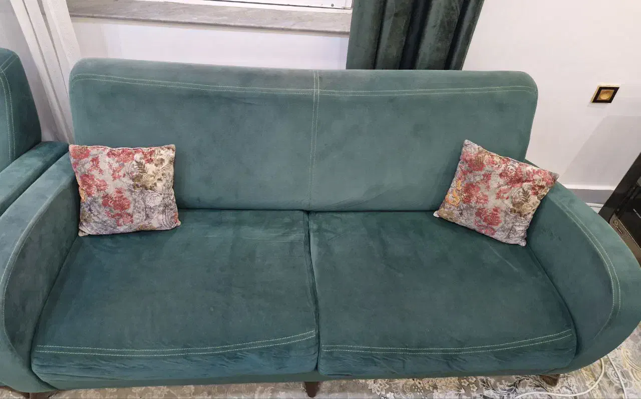 مبل ۷ نفره کمجا|مبلمان خانگی و میز عسلی|لشت نشا, |دیوار