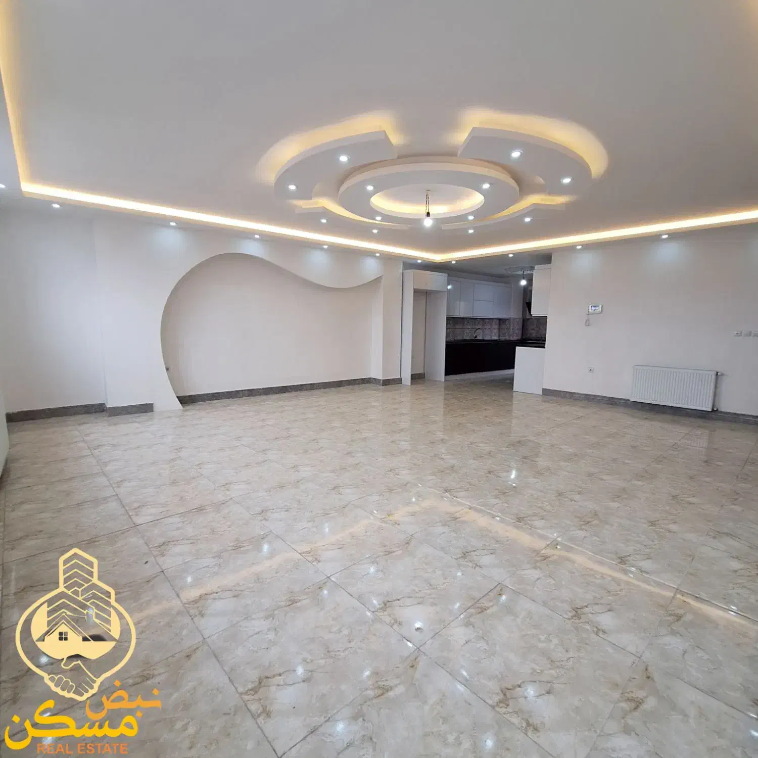 واحد//۱۳۰متری تک واحدی// قیمت مناسب|فروش آپارتمان|فومن, |دیوار