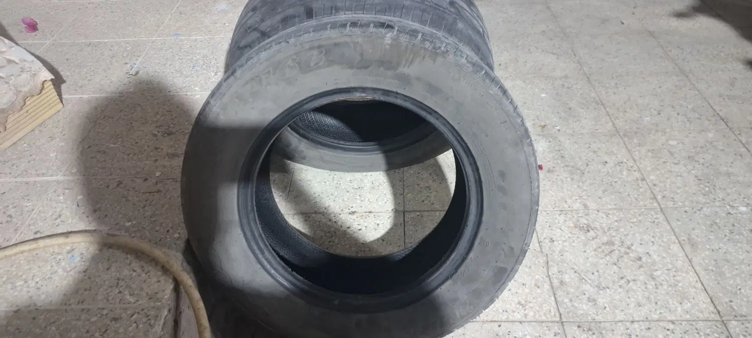 لاستیک R14.205.ZMAX پژویی سالم ۴۰ الی ۵۰ درصد|قطعات یدکی و لوازم جانبی|قم, نیروگاه|دیوار