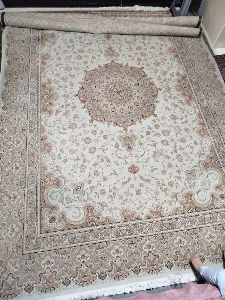 فرش 9متری ماشینی کرم رنگ|فرش|تهران, آجودانیه|دیوار
