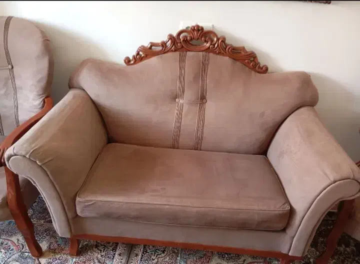مبل و پرده ۵۰۰۰ میلیون تومان|مبلمان خانگی و میز عسلی|شریف‌آباد, |دیوار