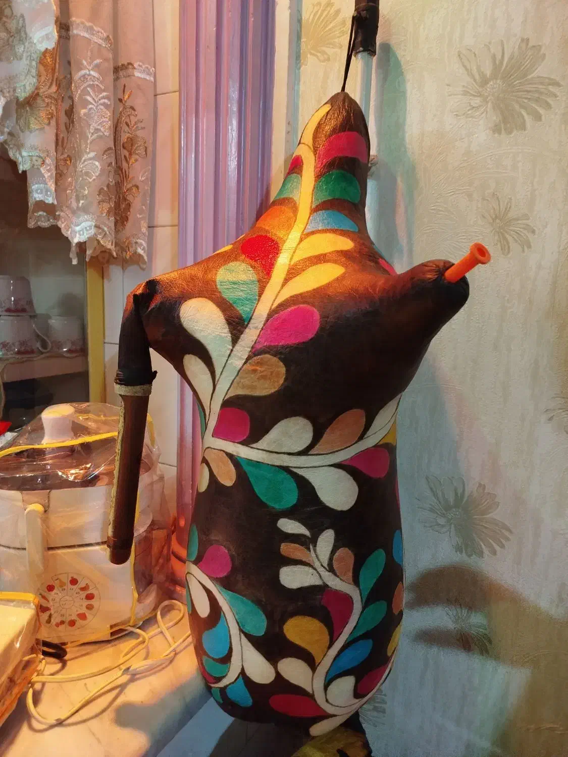 ساز استاد مرشدی|سازهای بادی|بهبهان, |دیوار