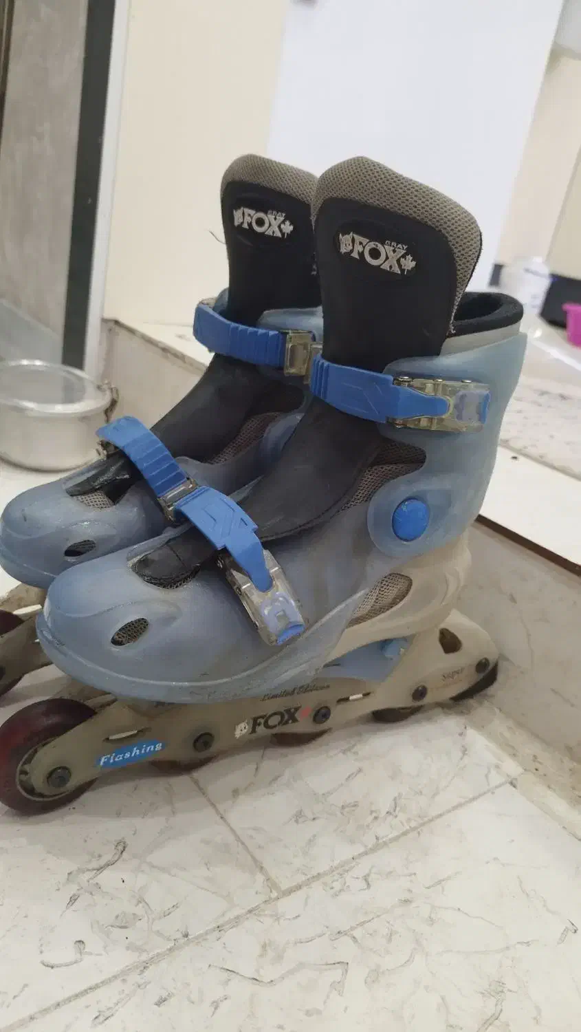 اسکیت مدل FOX  چرخ چراغدار و اسکیت مدل شیکاگو USA|دوچرخه، اسکیت، اسکوتر|پرند, فاز ۶|دیوار