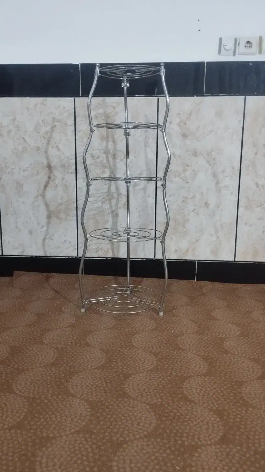 پایه قابلمه|آب‌چکان و نظم‌دهنده ظروف|گنبد کاووس, |دیوار